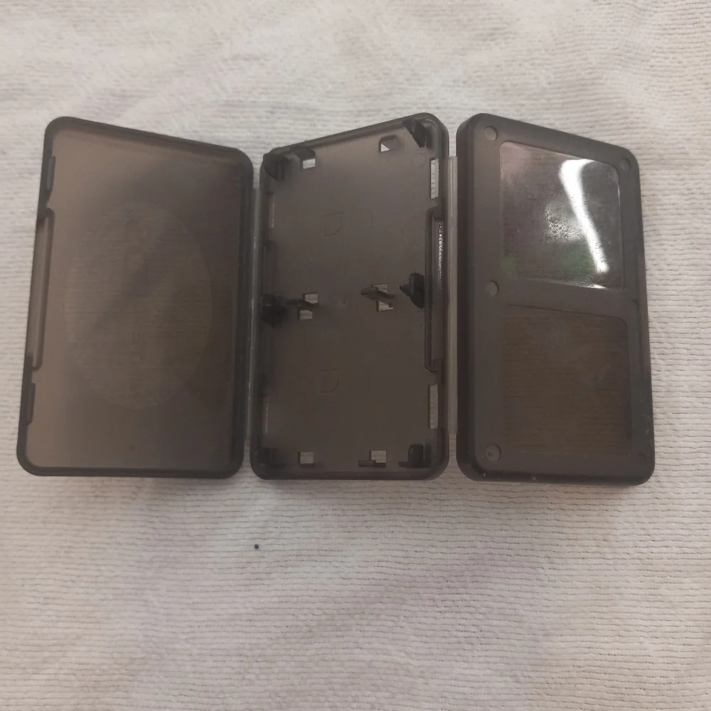 Nintendo DS Cartridge Case